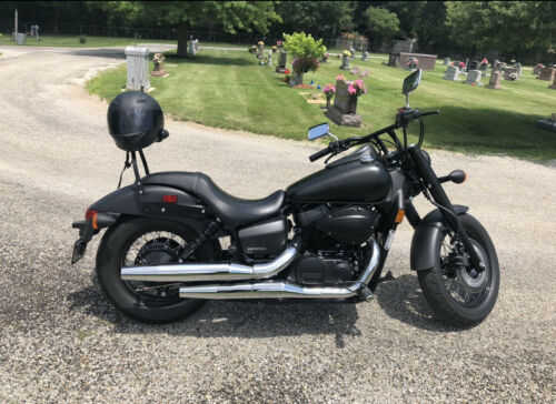Honda VT750 (Shadow Phantom)