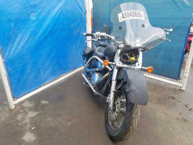 Suzuki VL800