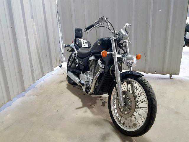 Suzuki VS800GL