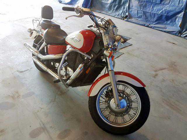 Honda VT1100C2 (SHADOW ACE)