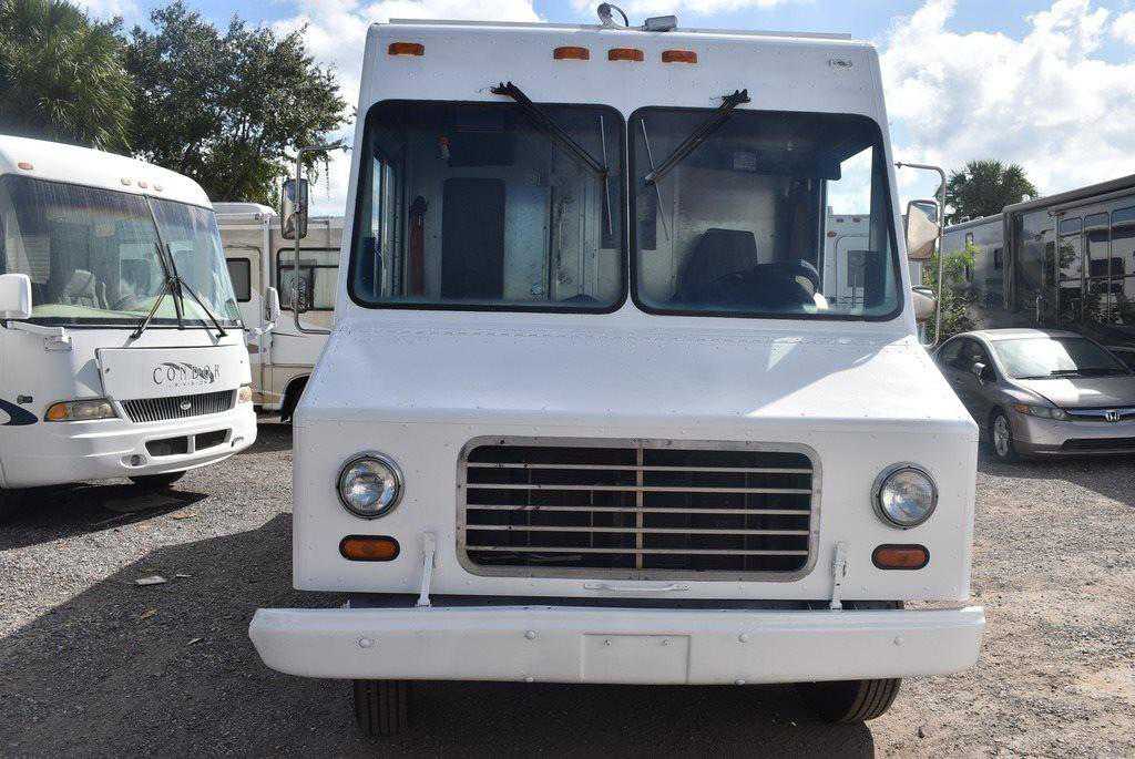 GMC P Truck Forward