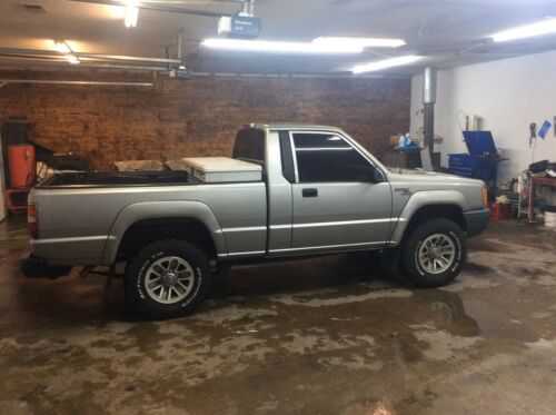 Mitsubishi Mighty Max