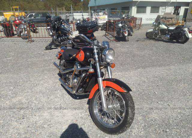 Honda VT1100C2 (SHADOW ACE)