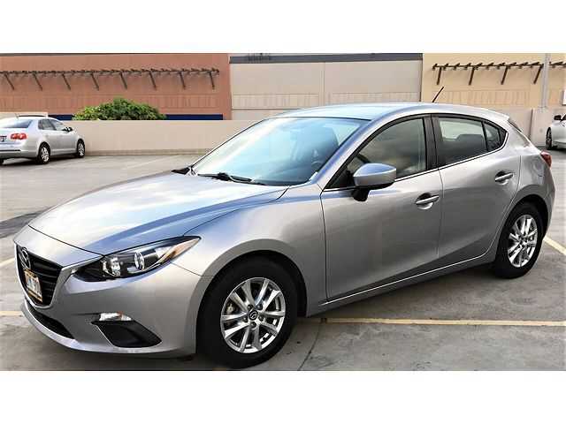2016 MAZDA Mazda3