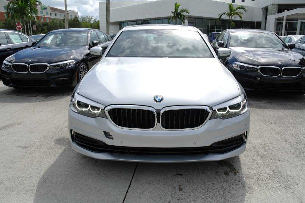 2020 BMW 530i