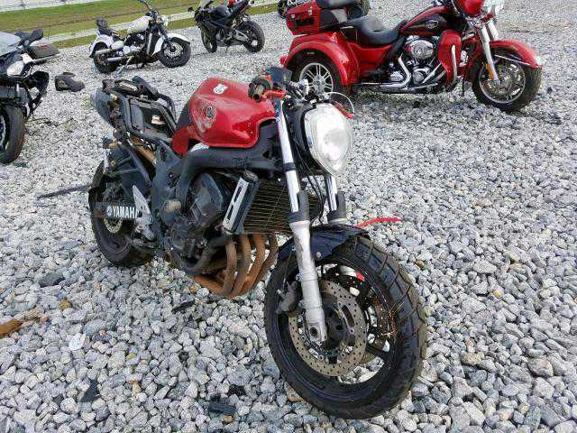 YAMAHA