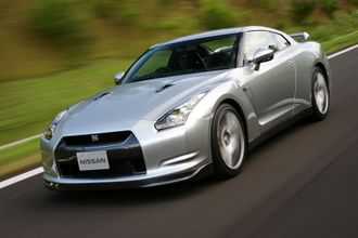 Nissan GT-R