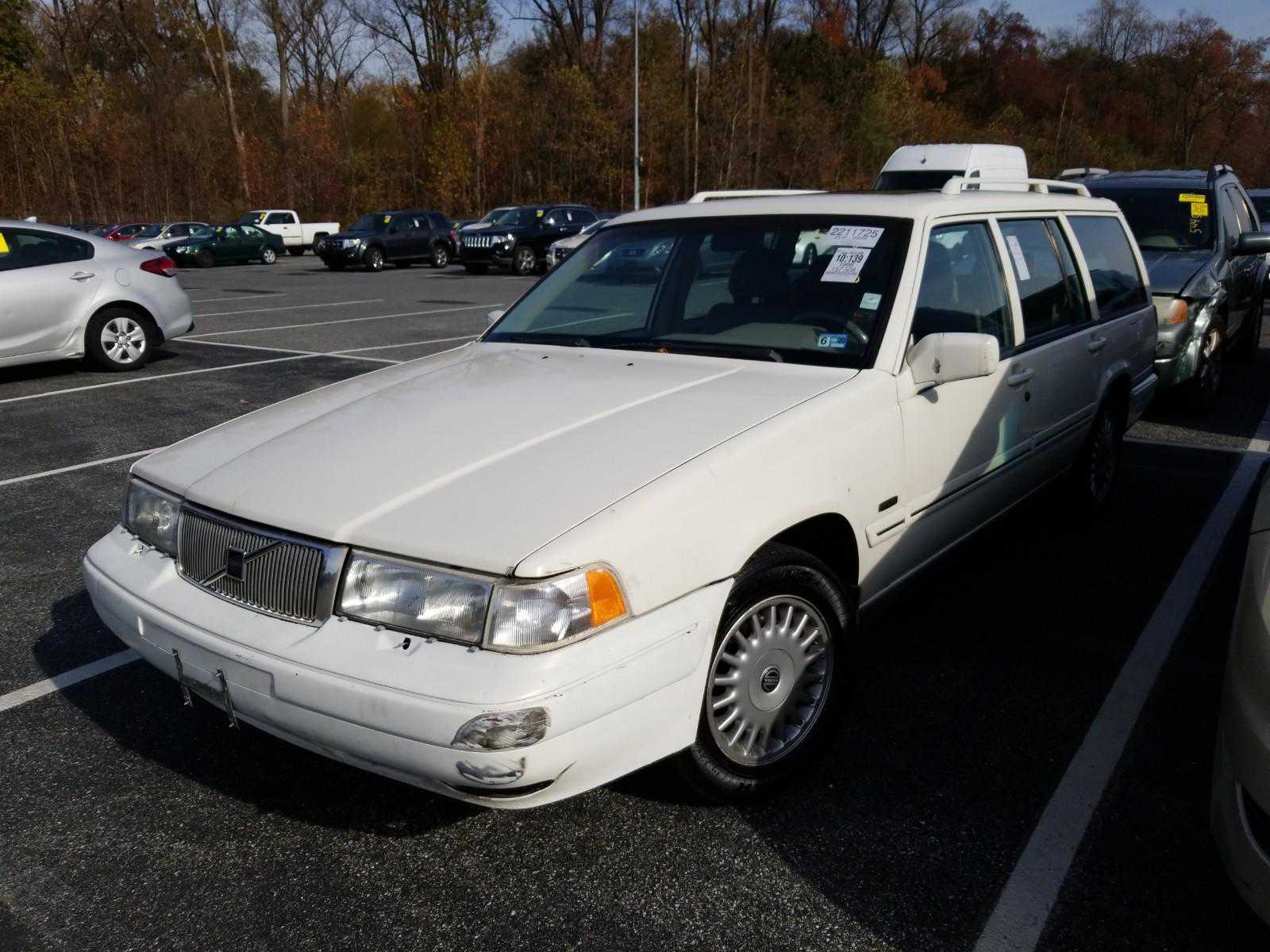 Volvo V90