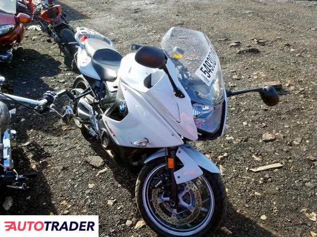 BMW F 800 GT