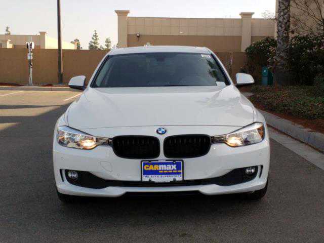 2015 BMW 320i