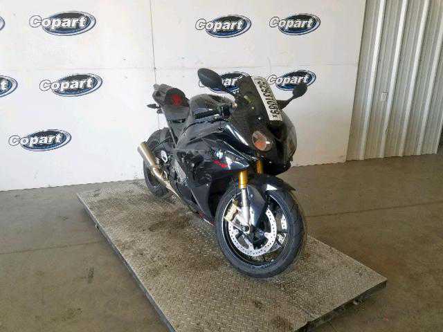 BMW S 1000 RR