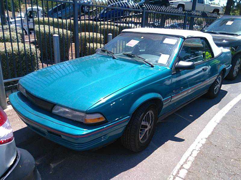 Pontiac Sunbird