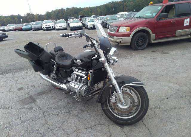 Honda GL1500C (VALKYRIE)