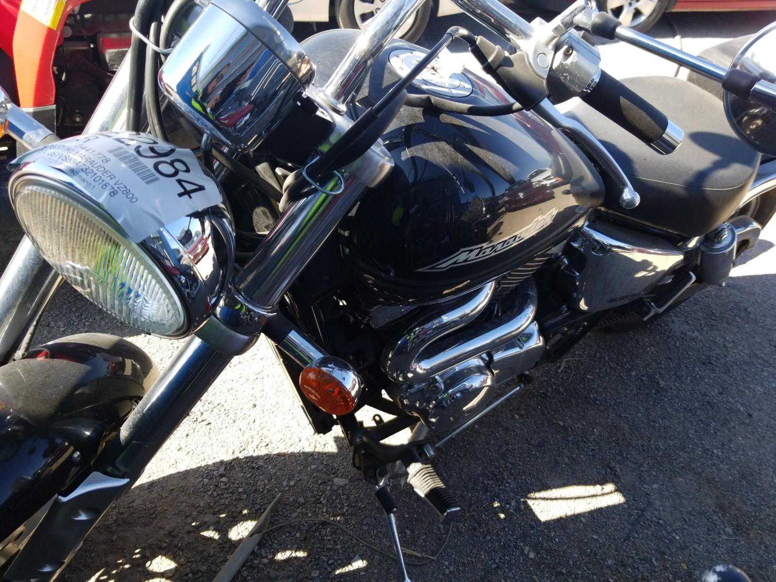 Suzuki VZ800K