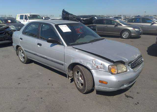 Suzuki Esteem