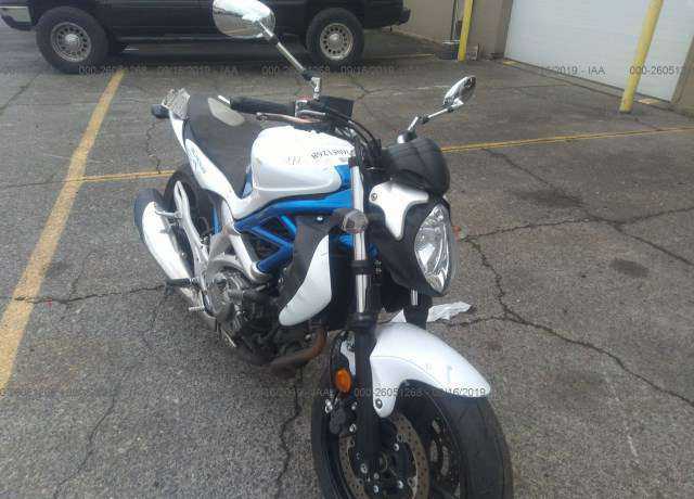 Suzuki SFV650