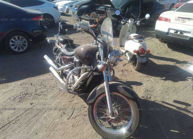 Honda VT1100C2 (SHADOW ACE)