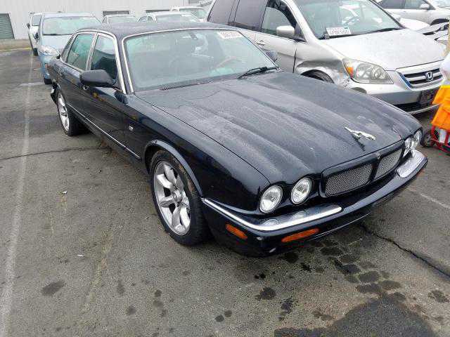Jaguar XJR