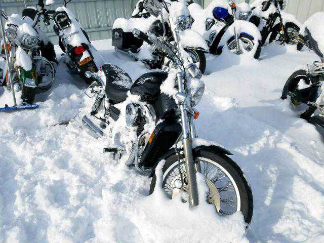 Suzuki VS800