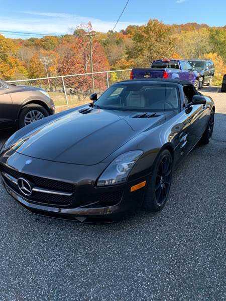 Mercedes-Benz SLS-Class