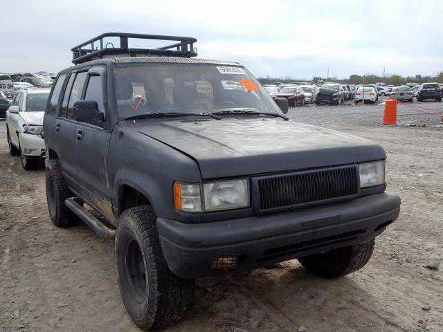 Isuzu Trooper