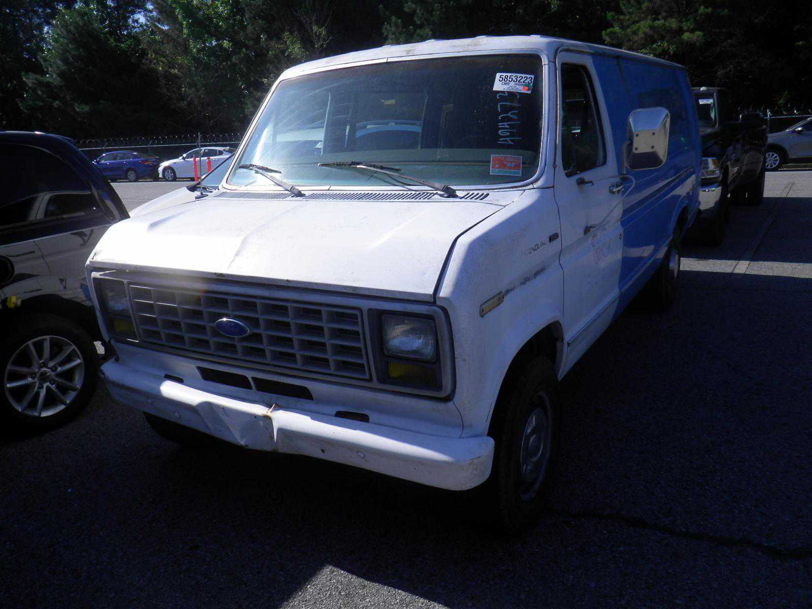 Ford E-250