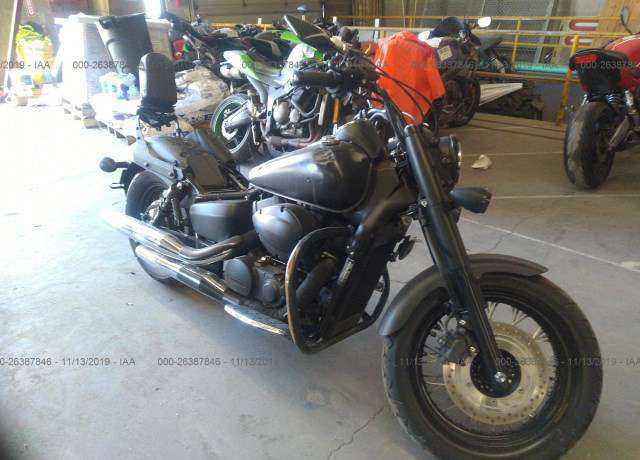 Honda VT750 (Shadow Phantom)