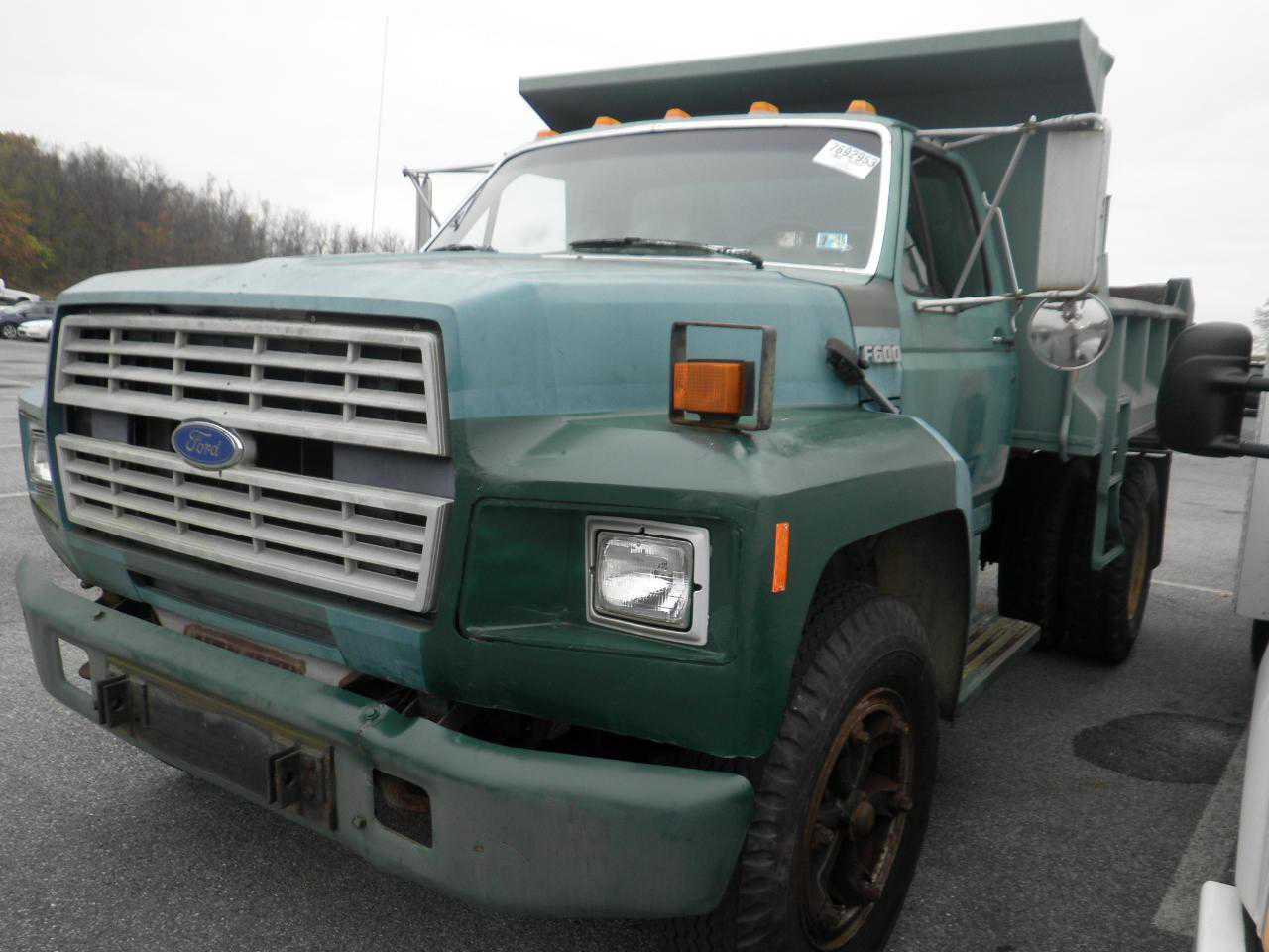 Ford F-600