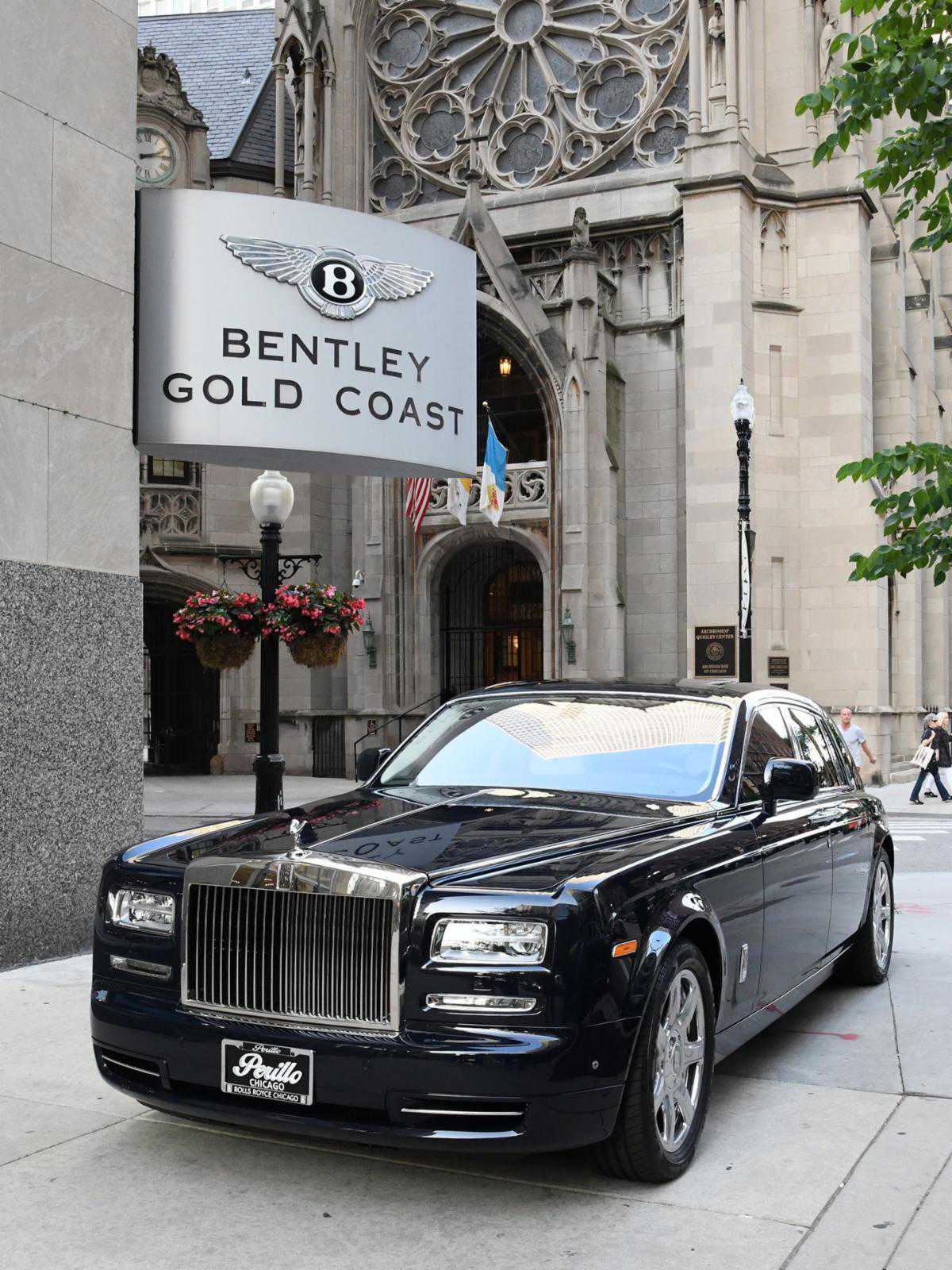 Rolls-Royce Phantom
