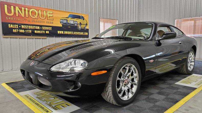 Jaguar XKR