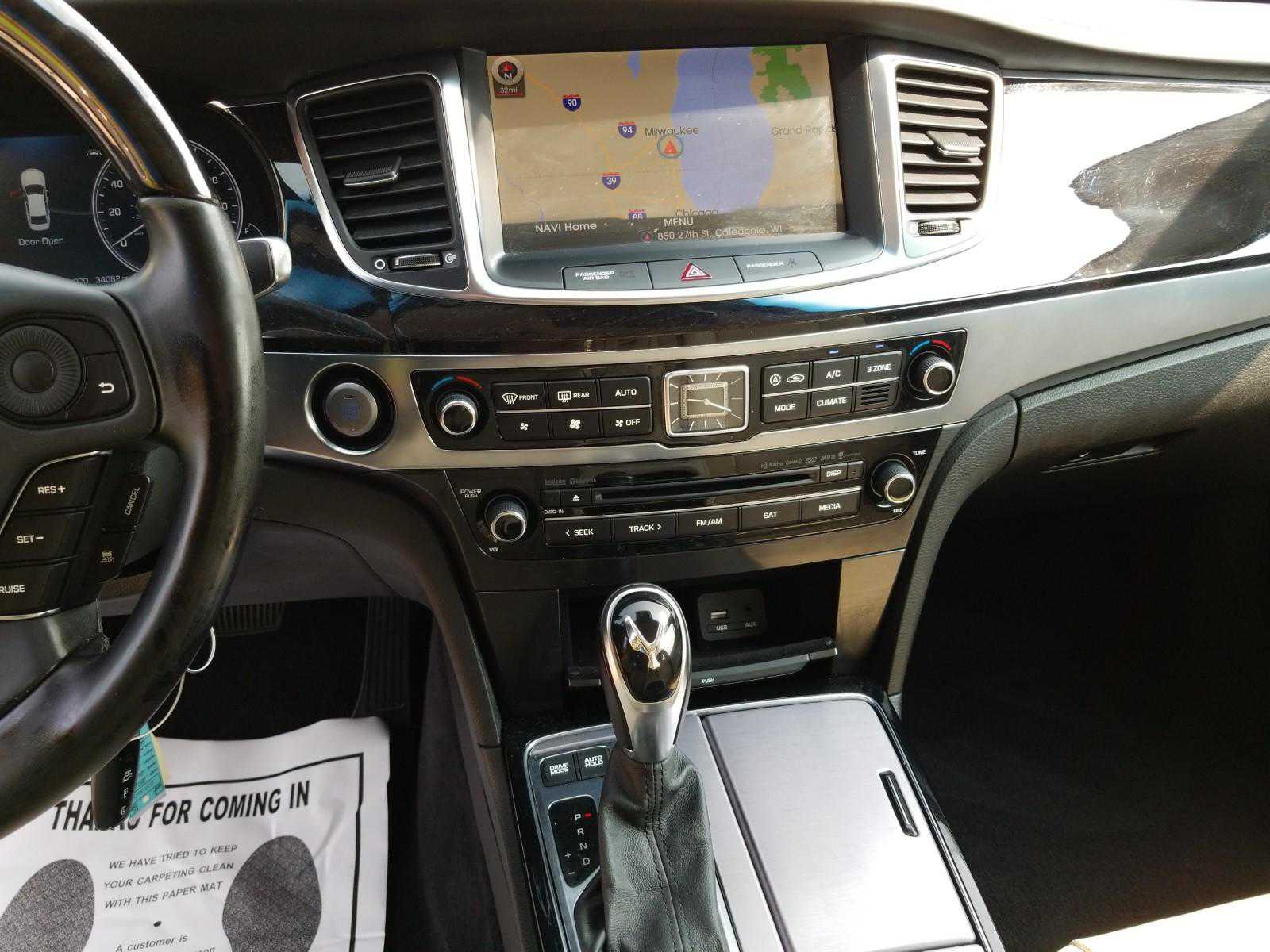 Hyundai Equus