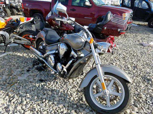 Honda VT1300 (Stateline)