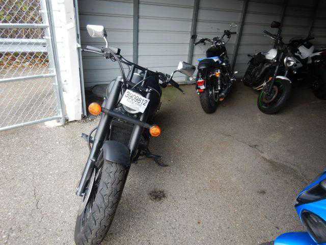 Honda VT750 (Shadow Phantom)