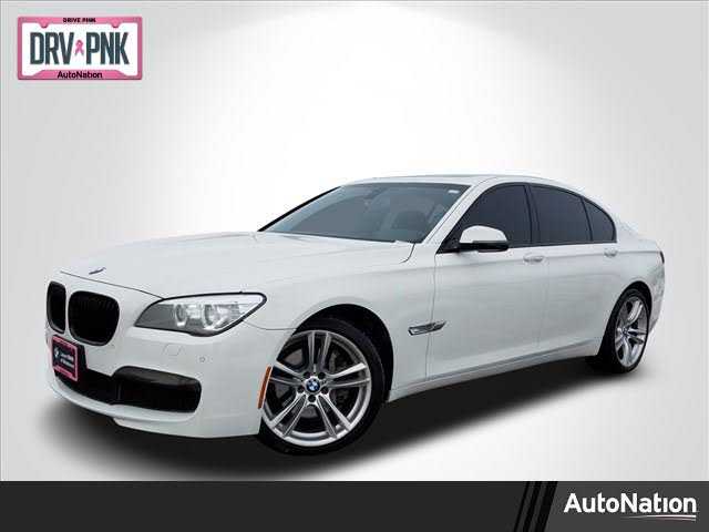 BMW 740i