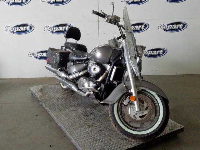 Suzuki VL1500 / VL1500T
