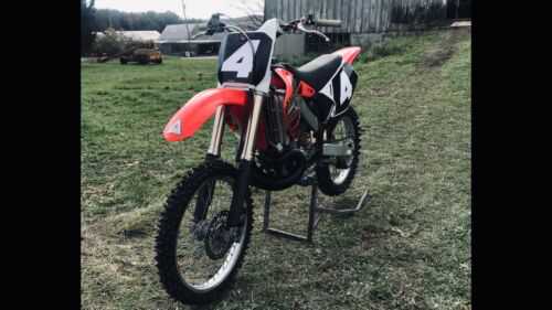 Honda CR250