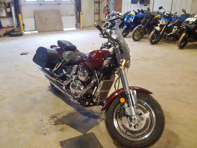 Suzuki VZ800