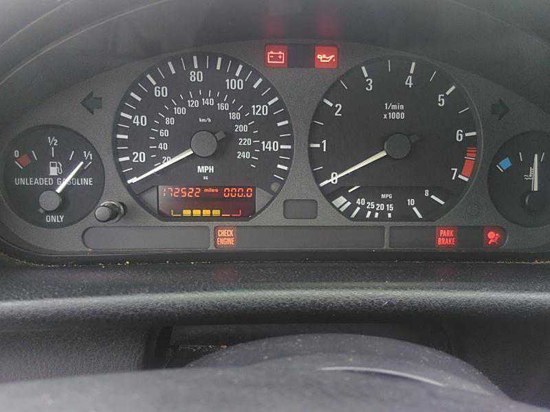 BMW 318iS