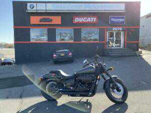 Honda VT750 (Shadow Phantom)