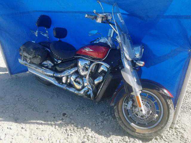 Suzuki VLR1800/VLR1800T
