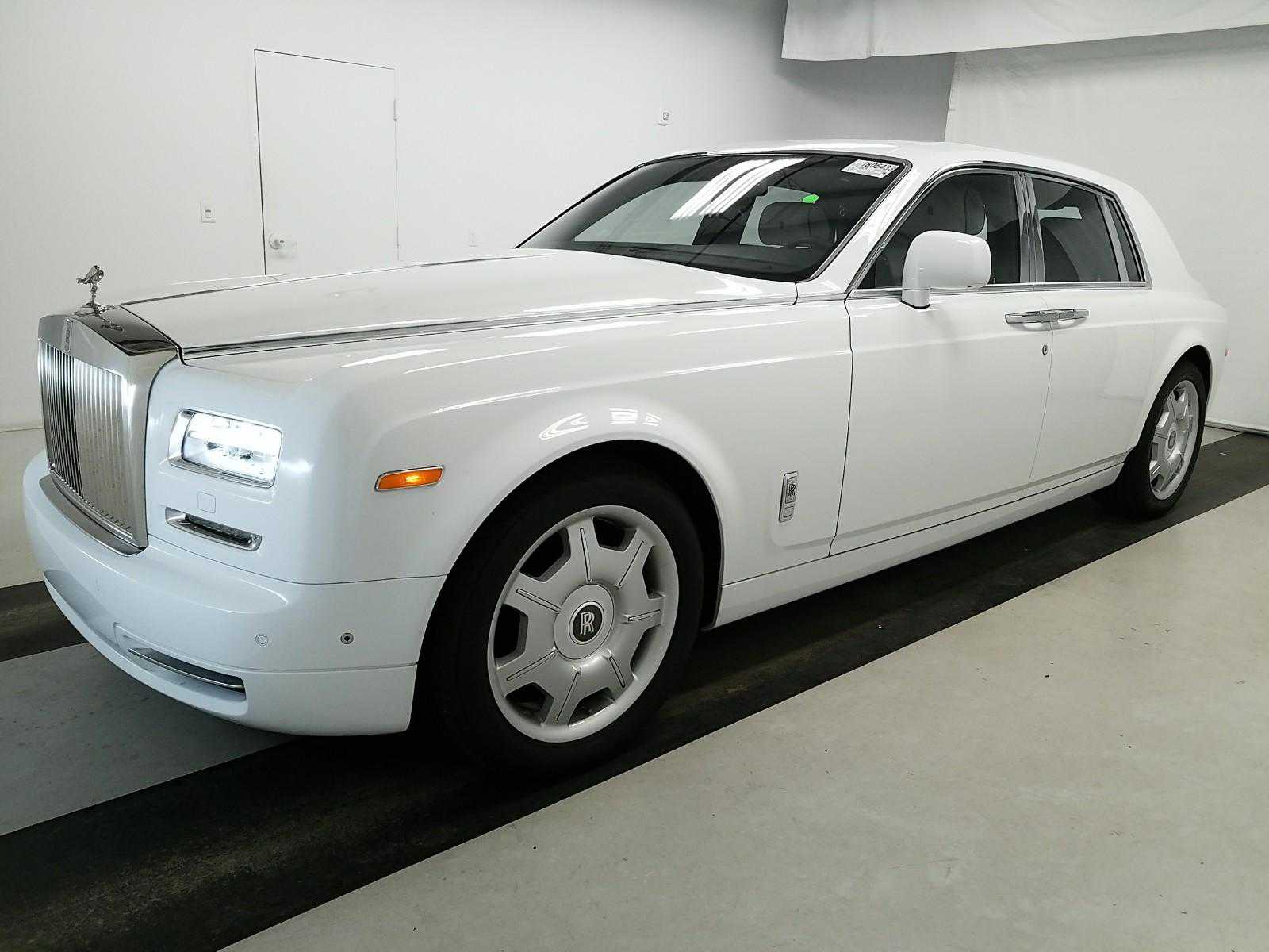 Rolls-Royce Phantom