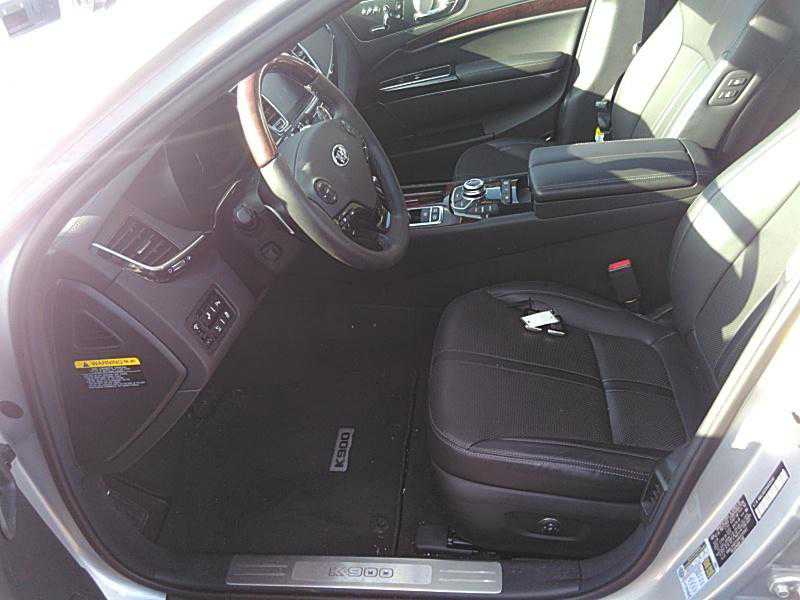Kia K900