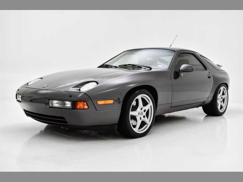 Porsche 928