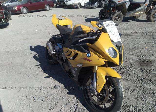 BMW S 1000 RR