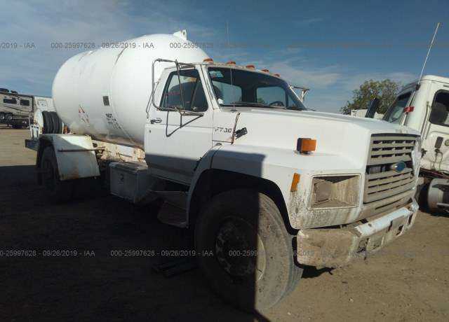 Ford F-700