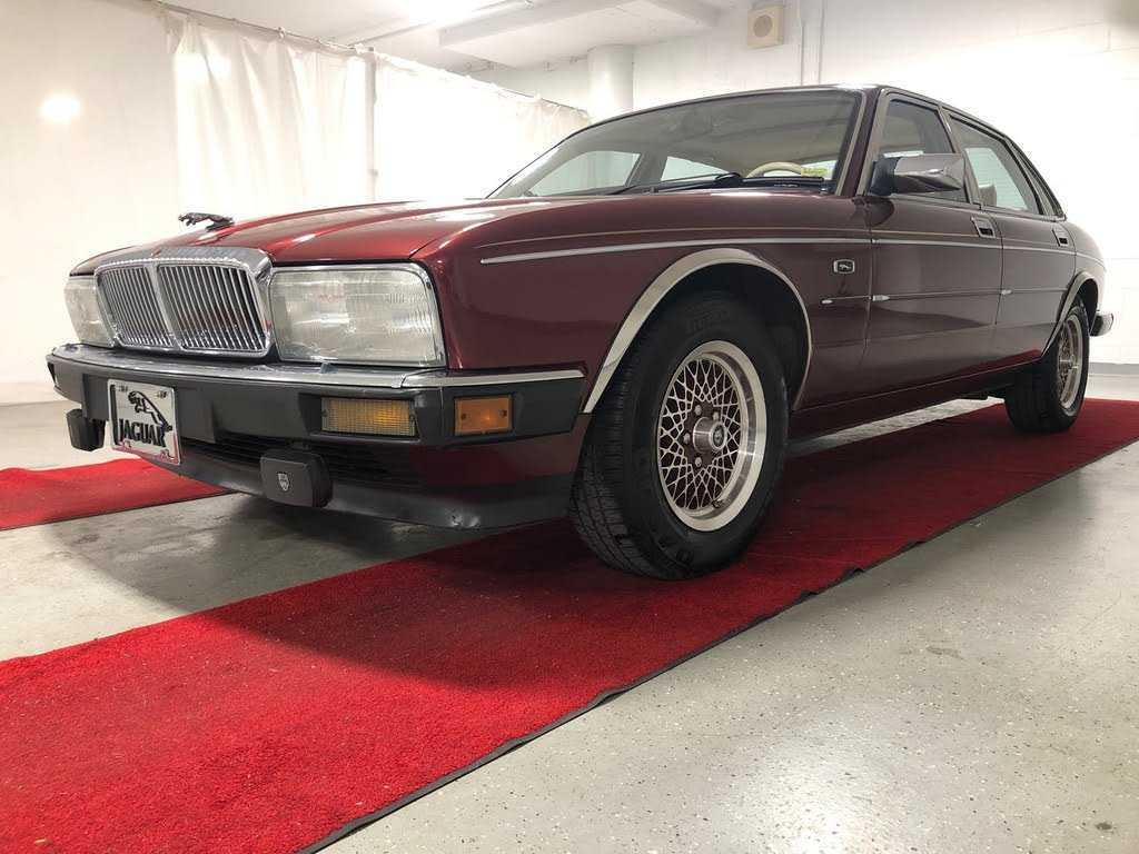 Jaguar Vanden Plas