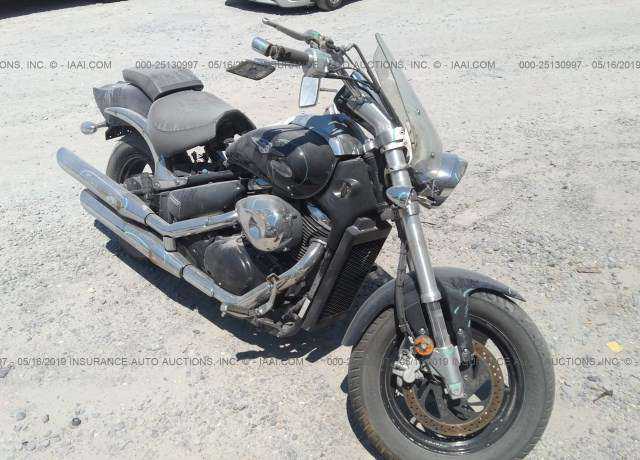 Suzuki VZ800