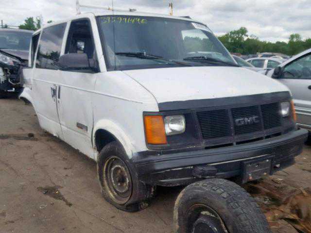 GMC Safari