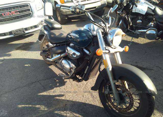 Suzuki VL800