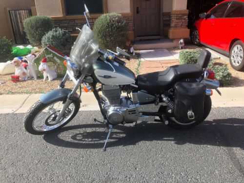 Suzuki LS650L